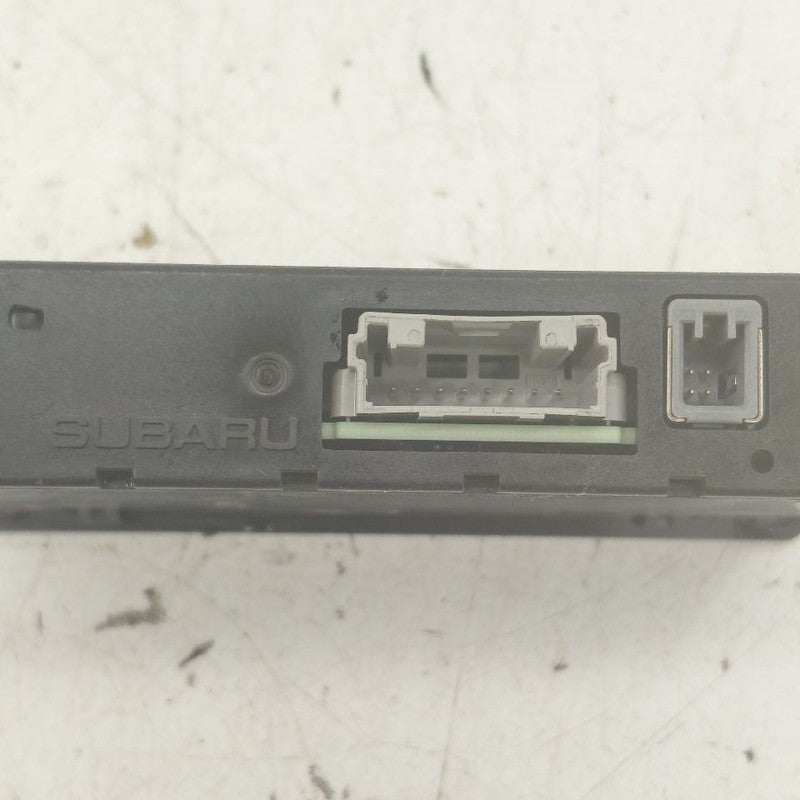 Subaru XV Crosstrek USB Plug In Hub Port 2025 2024