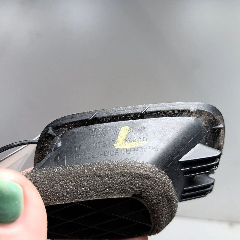 Hyundai Tucson Defrost Vent Left Driver Side  2019 2020 2021