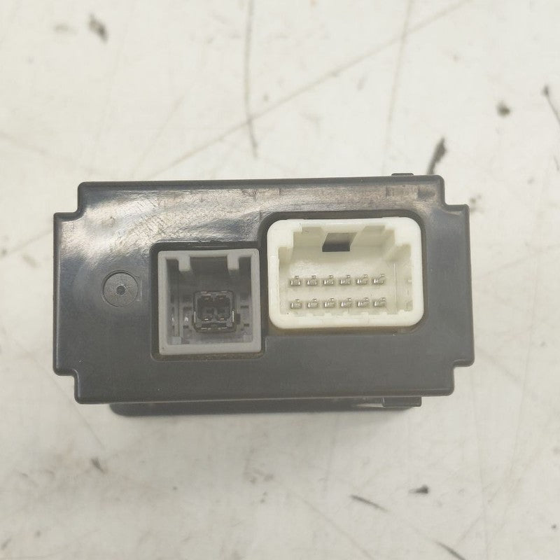 Lexus IS350 USB Plug In Hub Port 2020 2019 2018