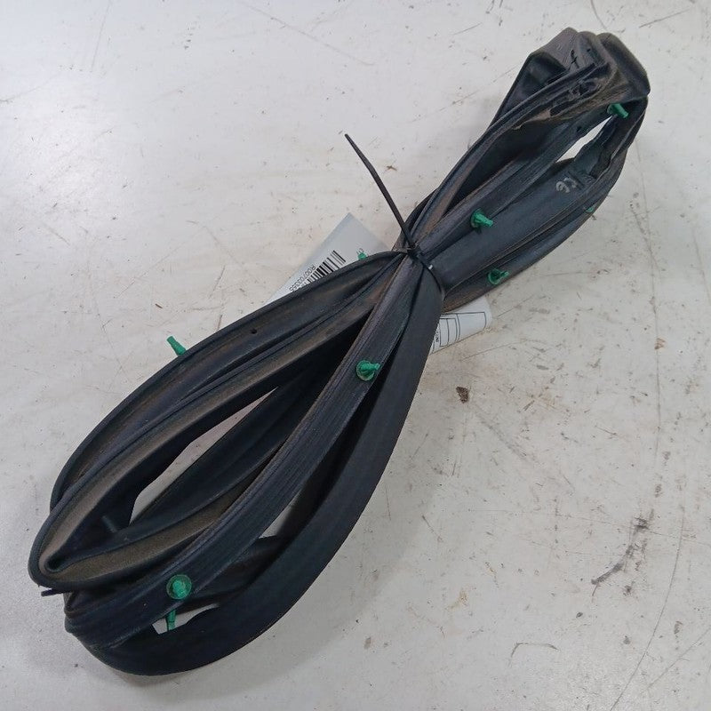 Toyota Corolla On Door Seal Rubber Right Passenger Rear Back  2016 2015 2014