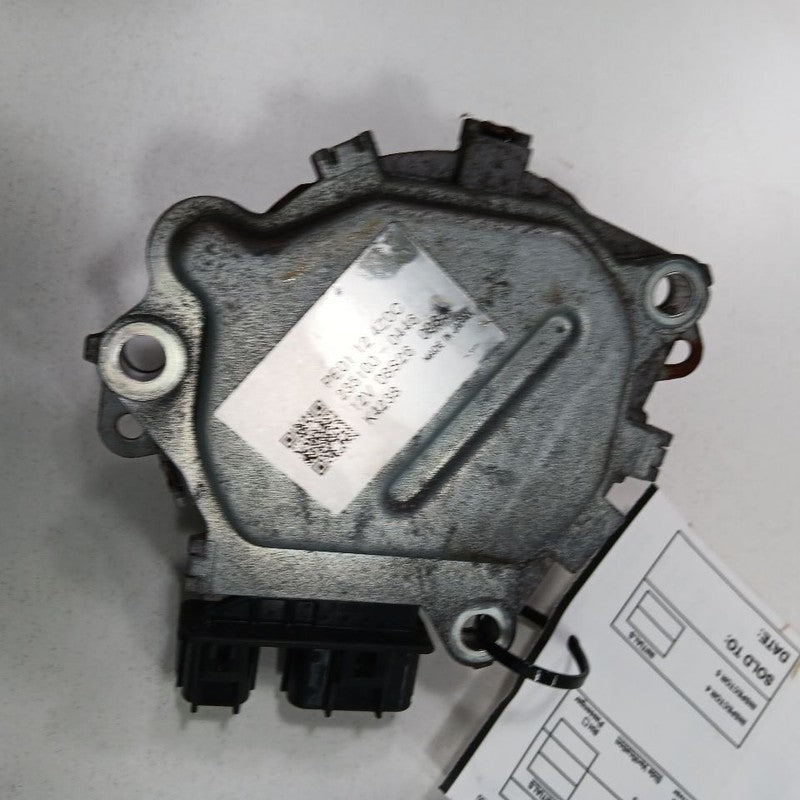 Mazda CX-3 Variable Timing Gear Oil Control Valve Solenoid Cylinder Head 2016
