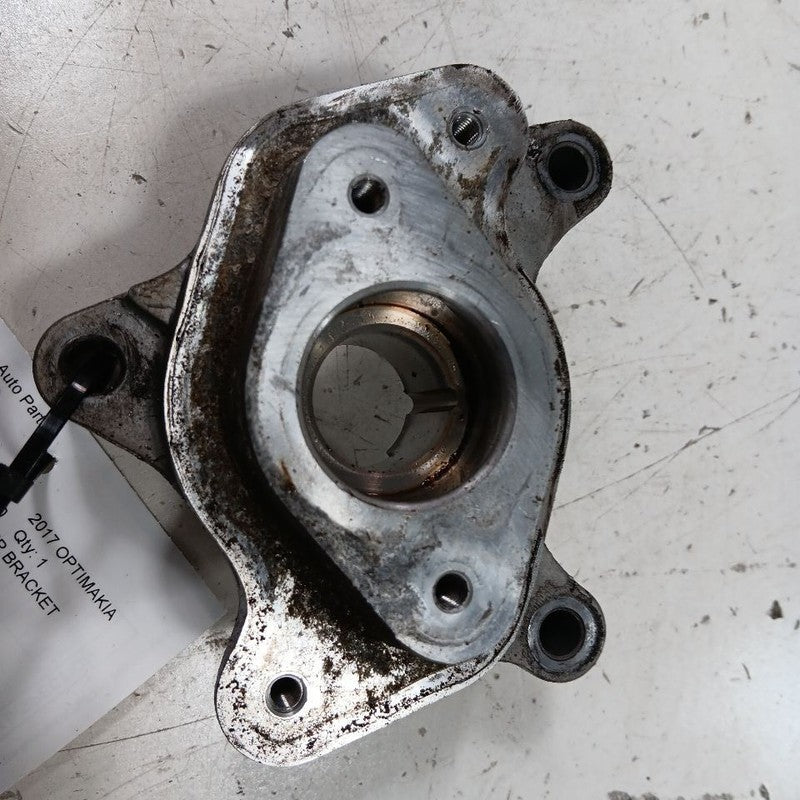Kia Optima Engine Mounted Fuel Pump Bracket  2018 2017 2016