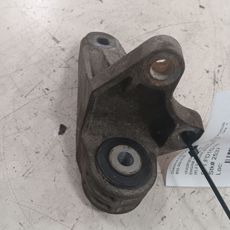 Ford Focus 2.0 Engine Motor Mount Bracket Rear Back 2018 2017 2016 2015