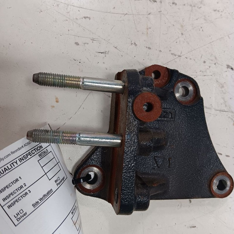 Outlander Sport Engine Motor Mount Bracket Right Passenger  2022 2023 2024