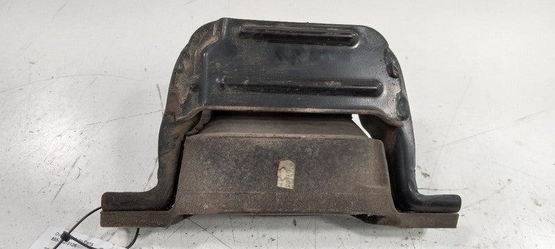 Does Not Apply Chevy Equinox Engine Motor Mount Right Passenger 2015 2014 2013 2012