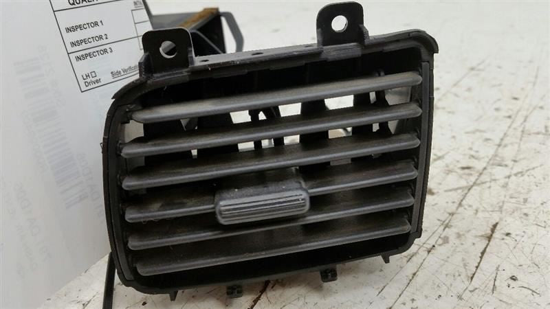 Nissan Sentra Dash Air Vent Center Middle 2002 2003 2004 2005 2006
