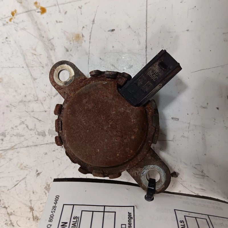 Legacy Outback Variable Timing Gear Oil Control Valve Solenoid Cylinder Head 16