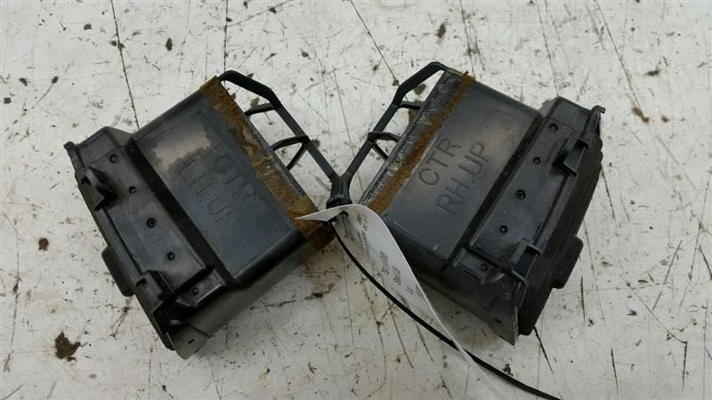 Nissan Sentra Dash Air Vent Center Middle 2002 2003 2004 2005 2006