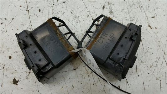 Nissan Sentra Dash Air Vent Center Middle 2002 2003 2004 2005 2006