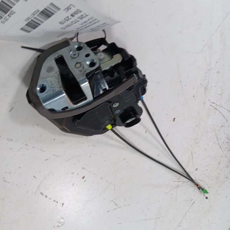 Toyota Prius C Door Latch Lock Right Passenger Rear  2017 2016 2015 2014 2013