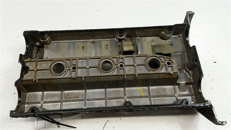 2001 Hyundai XG300 Engine Cylinder Head Valve Cover 2002 2003 2004 2005