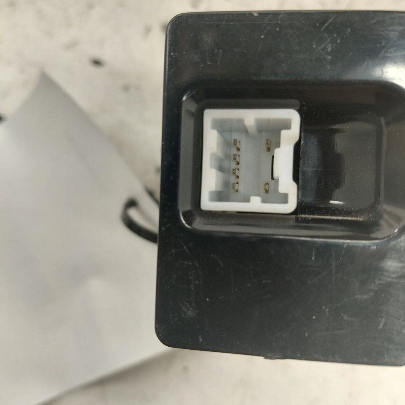 Kia Sorento USB Plug In Hub Port 2018 2017 2016