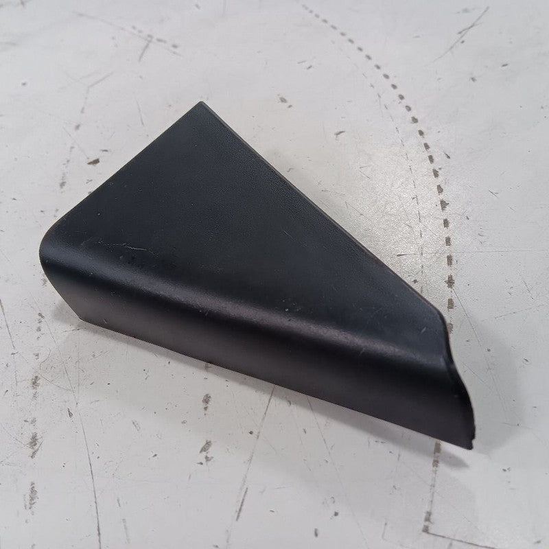 Hyundai Elantra Left Side Rear Window Trim 2017 2016 2015 2014 2013