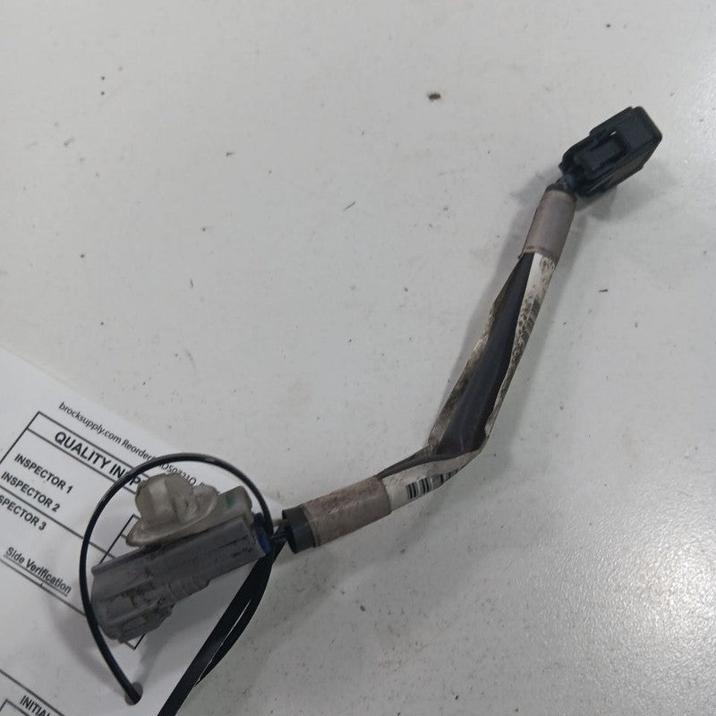 Toyota Corolla 1.8 Knock Sensor Wire {82124-02070} 2019 2018 2017