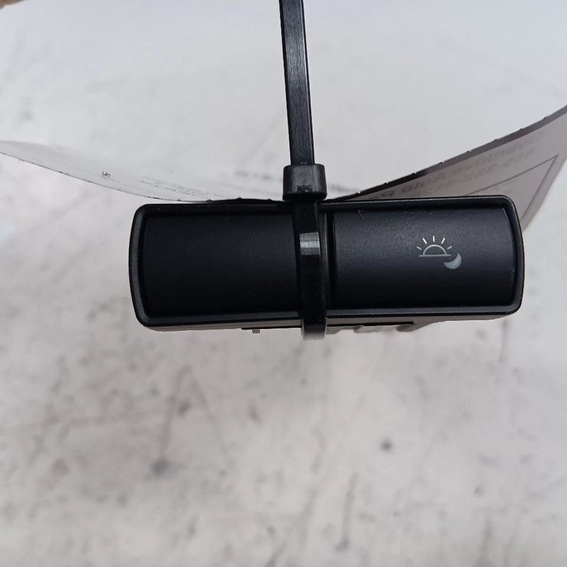 Ford Fiesta D2BTD3L0G Interior Lamp Switch 2016 2017 2018 2019