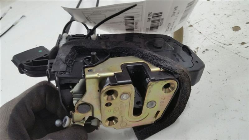 2008 NISSAN SENTRA Door Latch Lock Right Passenger Rear SE R 2.5 2007 2009