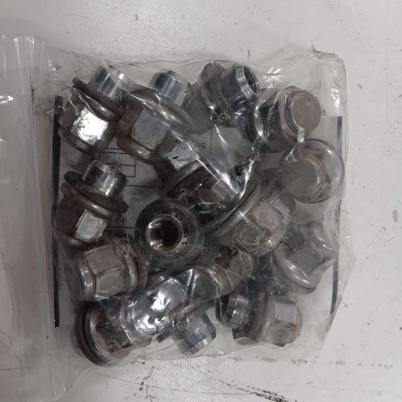 Toyota Prius C Lug Nut Set  2017 2016 2015 2014 2013