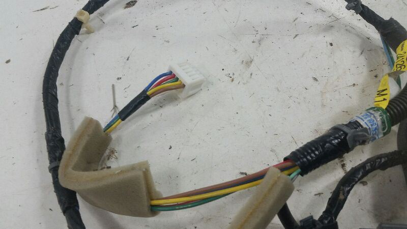 2009 NISSAN VERSA Door Harness Wire Wiring Right Passenger Rear Back 2010 2011