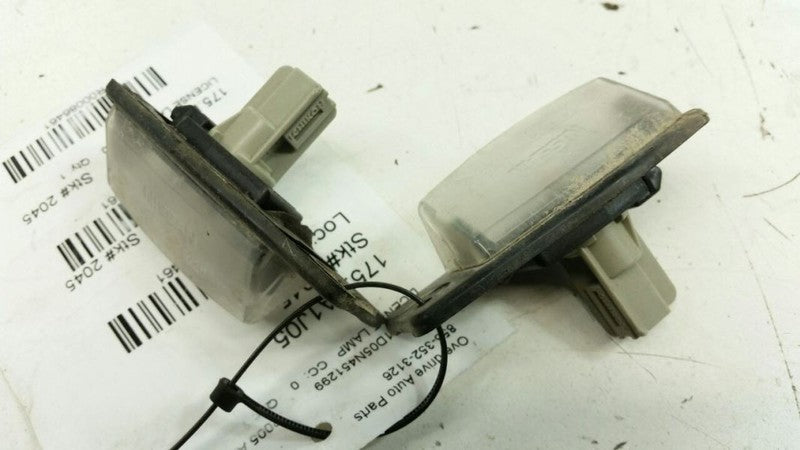 Nissan Altima License Plate Light Lamp 2002 2003 2004 2005 2006 OEM