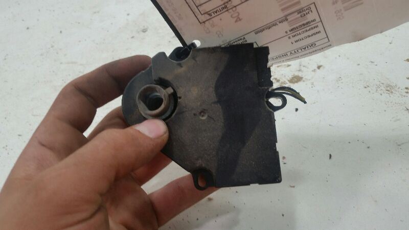 2004 Chevy Trailblazer Flap Door Motor Heater AC Door Actuator 2005 2006 2007