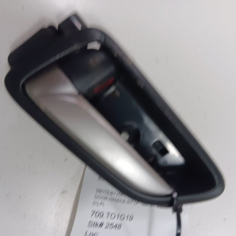 Toyota Yaris Door Handle Left Driver Front Interior Inside  2020 2019 2018 2017