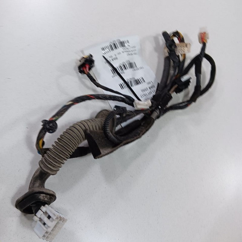 Hyundai Accent Door Harness Wire Wiring Left Driver Rear  2017 2016 2015 2014