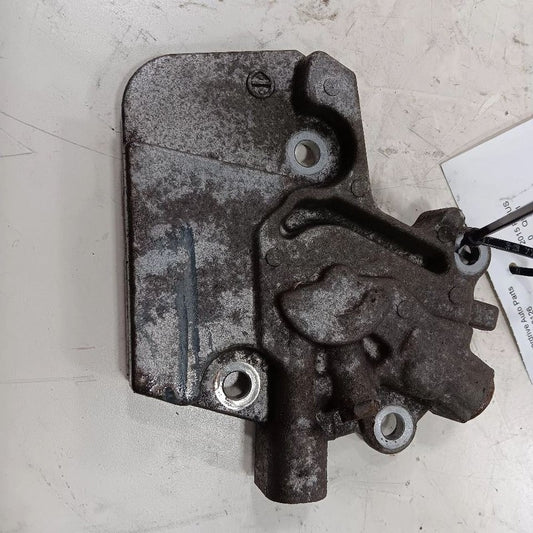 Toyota Prius C Transmission Housing Side Cover Plate  2017 2016 2015 2014 2013