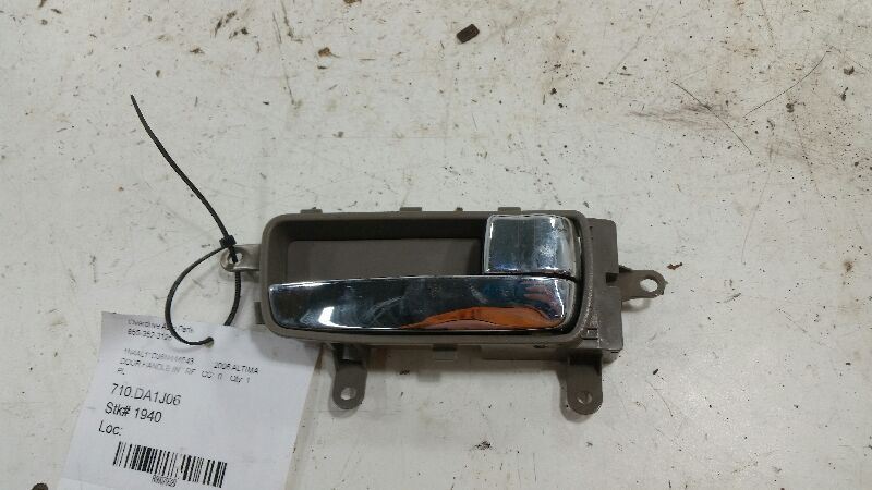 2006 NISSAN ALTIMA Door Handle Right Passenger Front Interior 2002 2003 2004