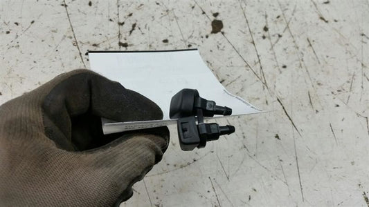 Nissan Maxima Windshield Wiper Washer Fluid Hood Sprayer Nozzles 2006 2007