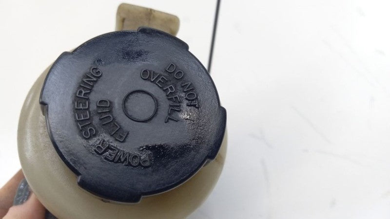 Nissan Sentra Power Steering Pump Fluid Reservoir Bottle 2006 2005 2004 2003 200