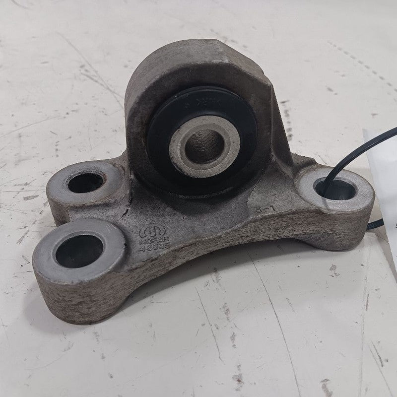 Jeep Compass Engine Torque Strut Mount {68253048AB} 2021 2020 2019 2018 2017