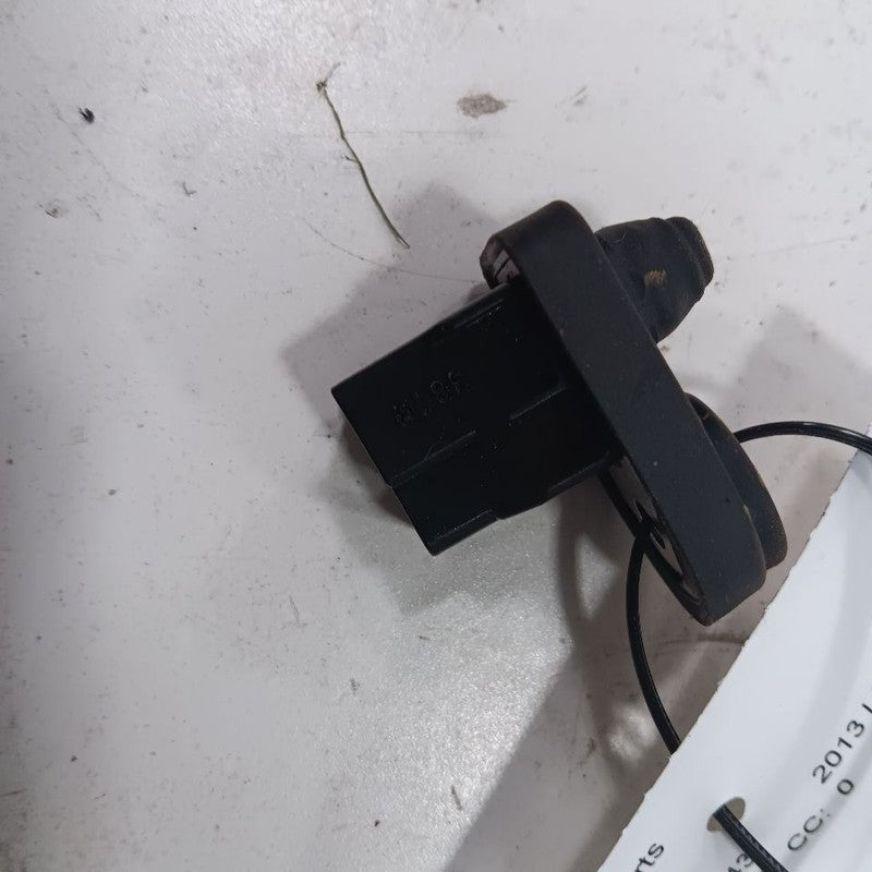 Nissan LEAF Door Ajar Switch Door Open Dome Light Switch 2013 2014 2015 2016