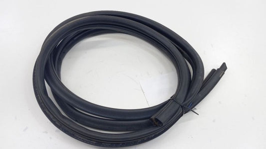 Nissan Sentra On Body Door Jamb Seal Rear Right Passenger Back 2006 2005 2004 20