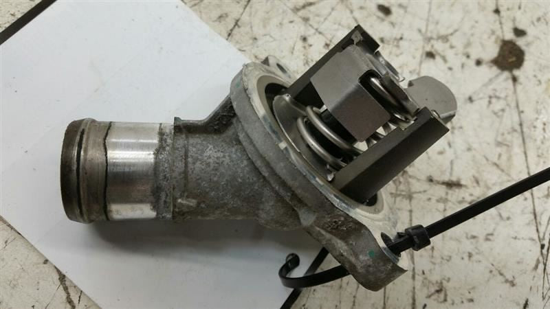 Chevy Cruze Thermostat Housing Mount Bracket 2016 2017 2018
