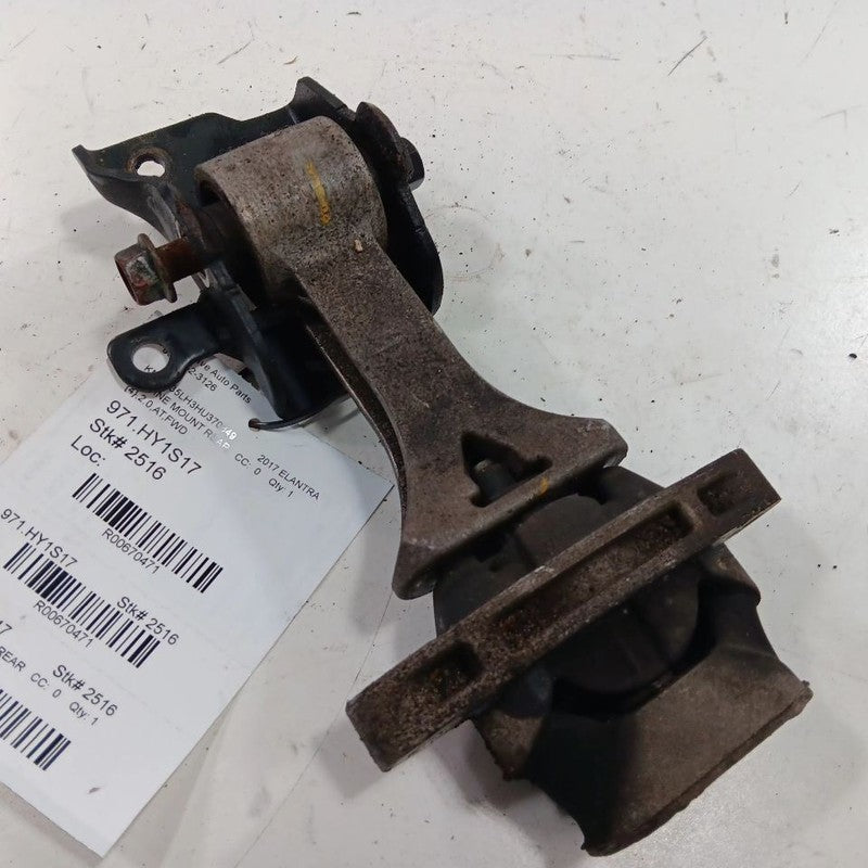 Hyundai Elantra Engine Motor Mount Rear Back  2017 2016 2015 2014 2013