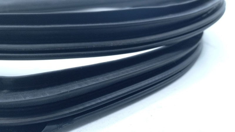 Nissan Versa On Body Door Jamb Seal Rear Right Passenger Back2008 2009 2010 2011