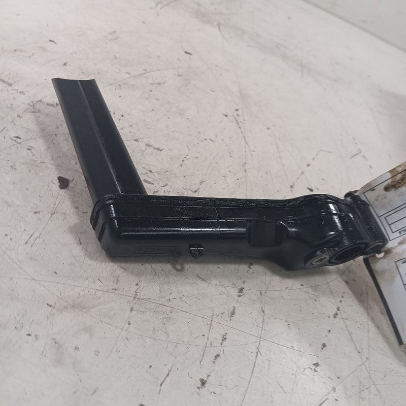 Ford Focus Engine Oil Pickup Tube 2018 2017 2016 2015