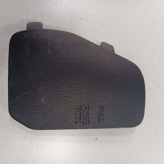 Toyota Yaris Fuse Box Cover 2020 2019 2018 2017 2016