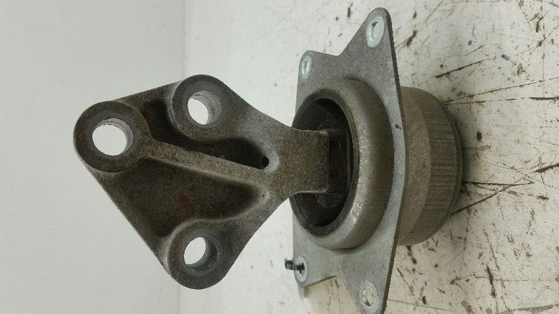 Chevy Malibu Engine Motor Mount Left Driver Side 2008 2009 2010 2011 2012