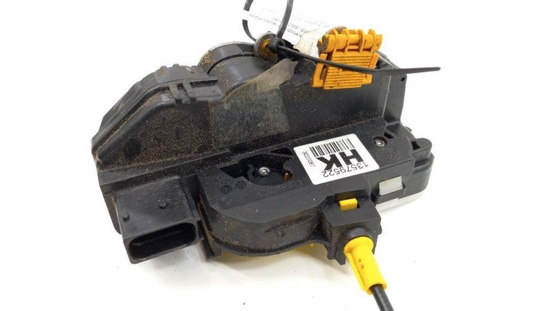 Chevy Malibu Door Latch Lock Left Driver Side Front 2014 2015 2016 2017 2018