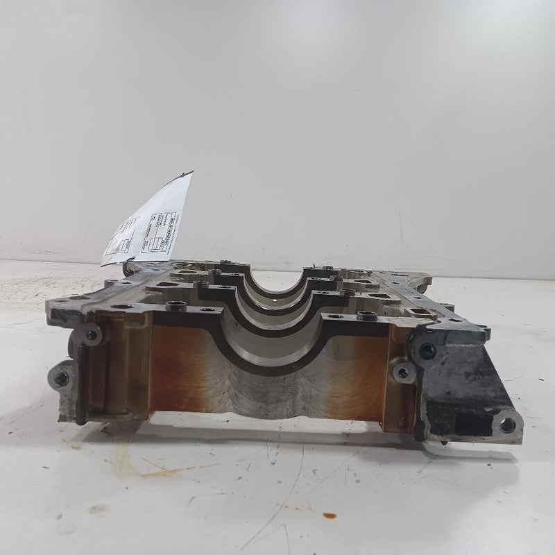 INFINITI QX50 Engine Block Crankshaft Main Cap 2017 2016 2015 2014
