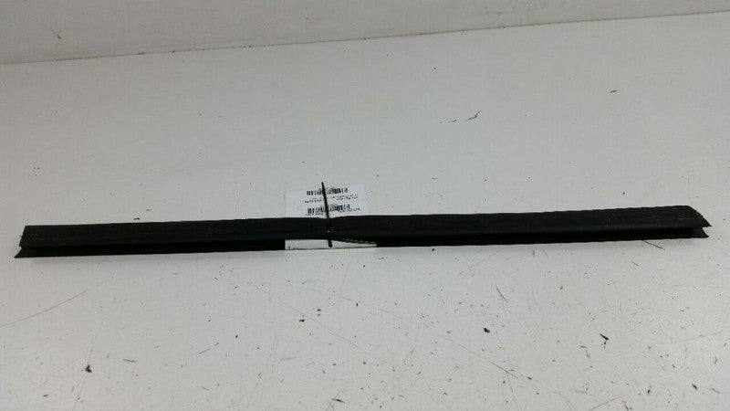 2006 Ford Fusion Door Glass Window Weather Strip Trim Front Left Driver 2007