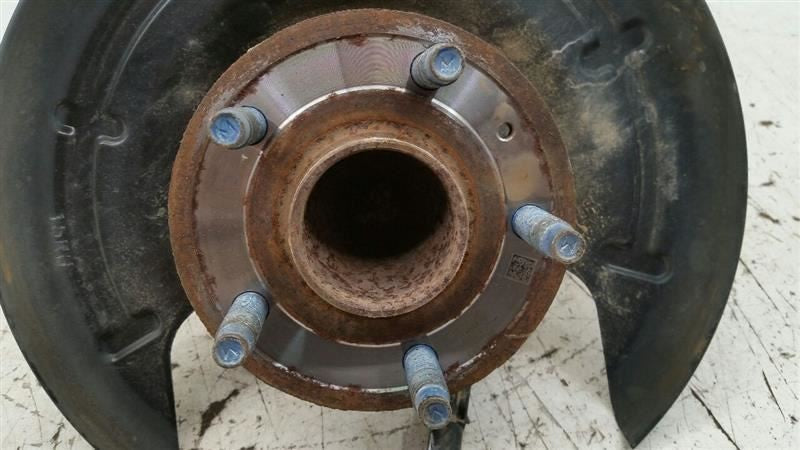 Chevy Cruze Rear Back Spindle Knuckle Hub Bearing 2016 2017 2018