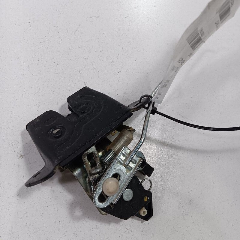 Hyundai Accent Trunk Latch  2017 2016 2015 2014 2013 2012