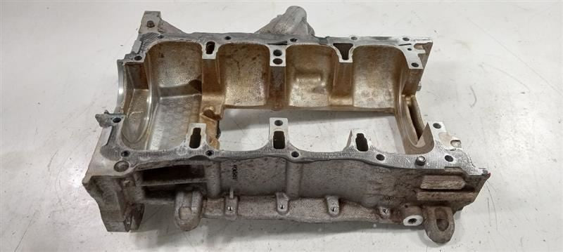 Chrysler 200 Engine Block Crankshaft Main Cap 2015 2016 2017