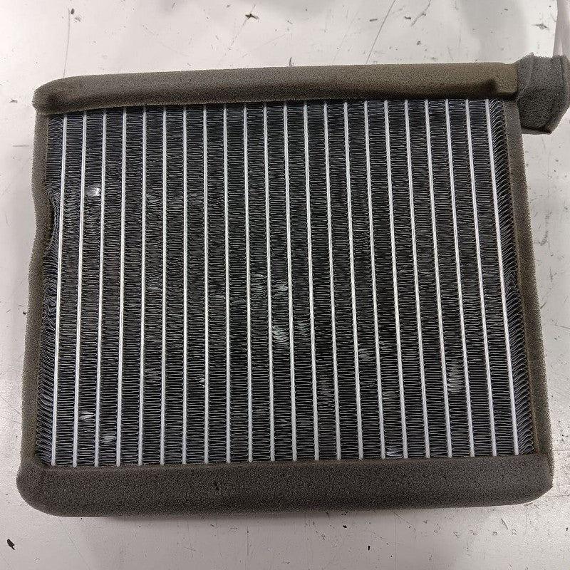 Air Conditioning AC Evaporator Fits 13-21 Nissan LEAF