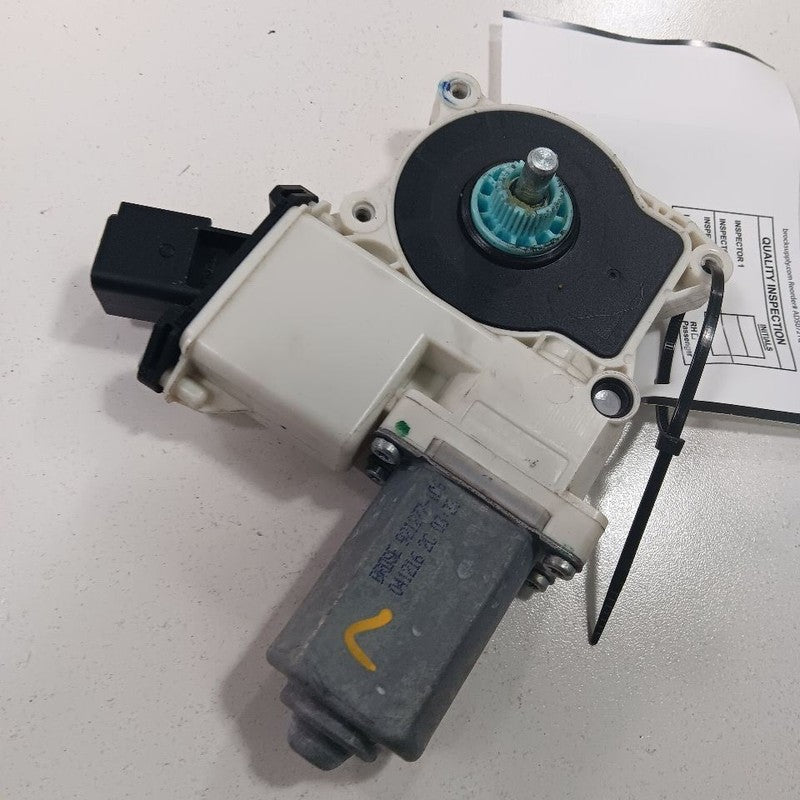 Ford Mustang Left Rear Quarter Glass Window Motor 2015 2016 2017