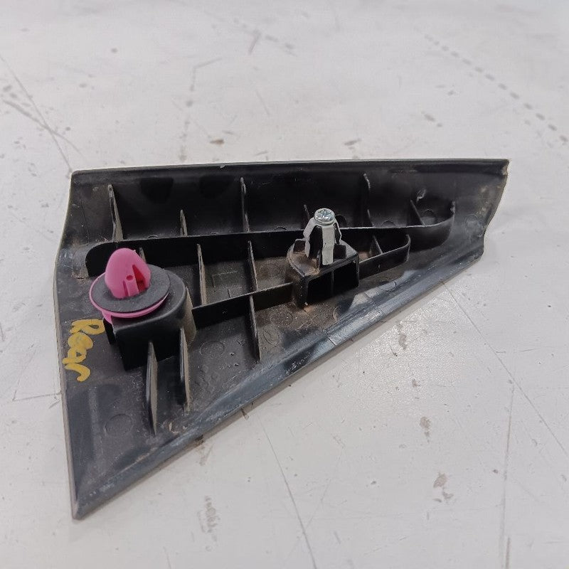 Hyundai Elantra Left Side Rear Window Trim 2017 2016 2015 2014 2013