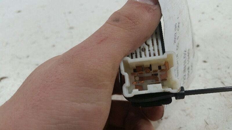2002 I35 Window Switch Power Left Driver Rear