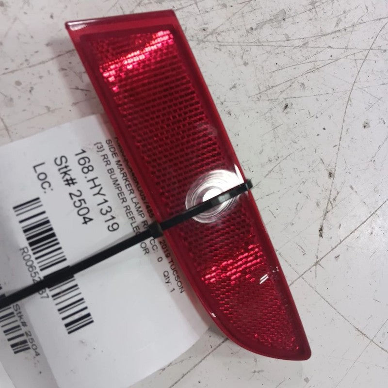 Hyundai Tucson Passenger Right Rear Bumper Reflector Marker Light  2019 2020 202